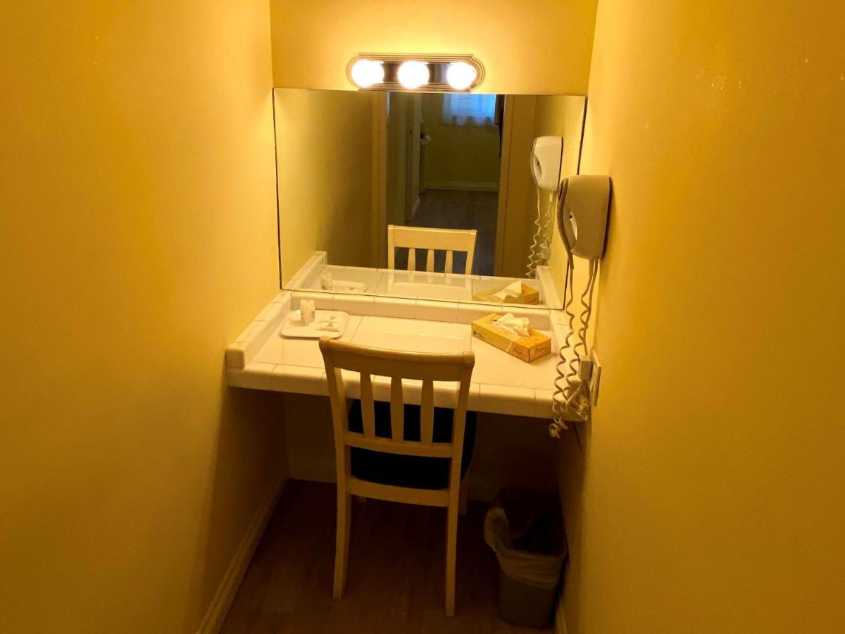 Quarto King com Duas Camas King-size