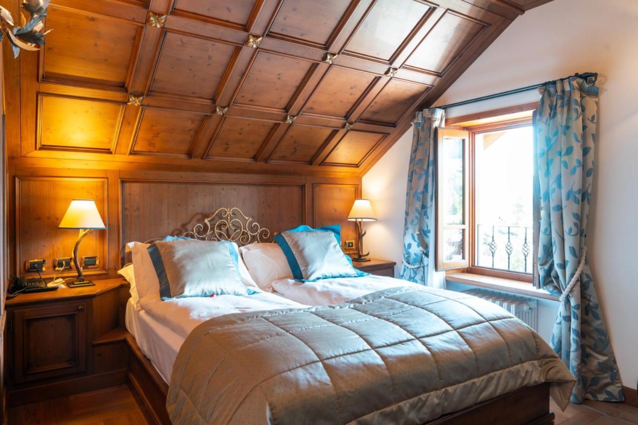 Luxury Double Room,1653540584:JPEG