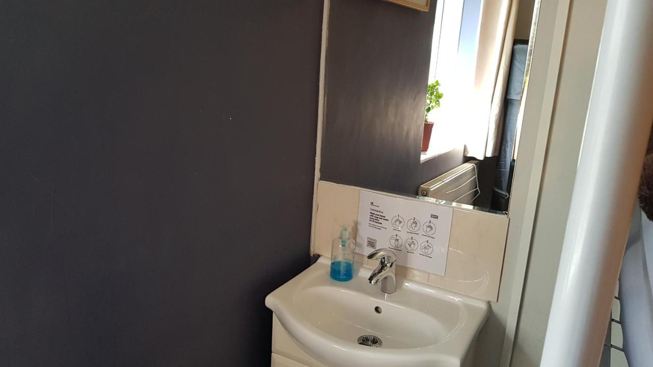 Single Room,1024919491:JPEG