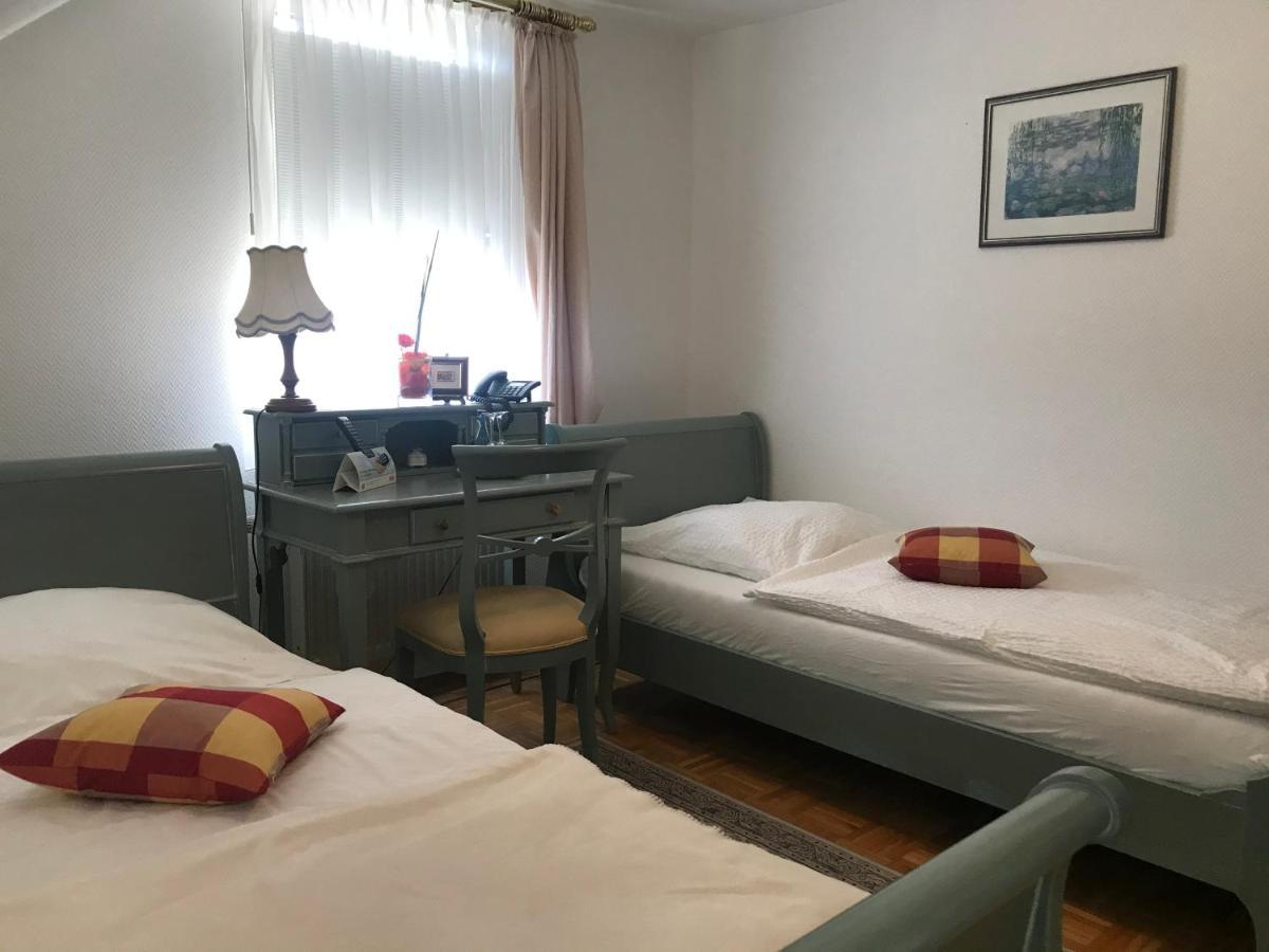 Standard Zweibettzimmer