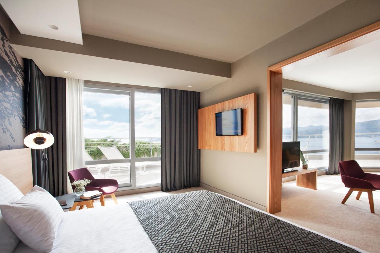 Deluxe Suite met Uitzicht op Zee