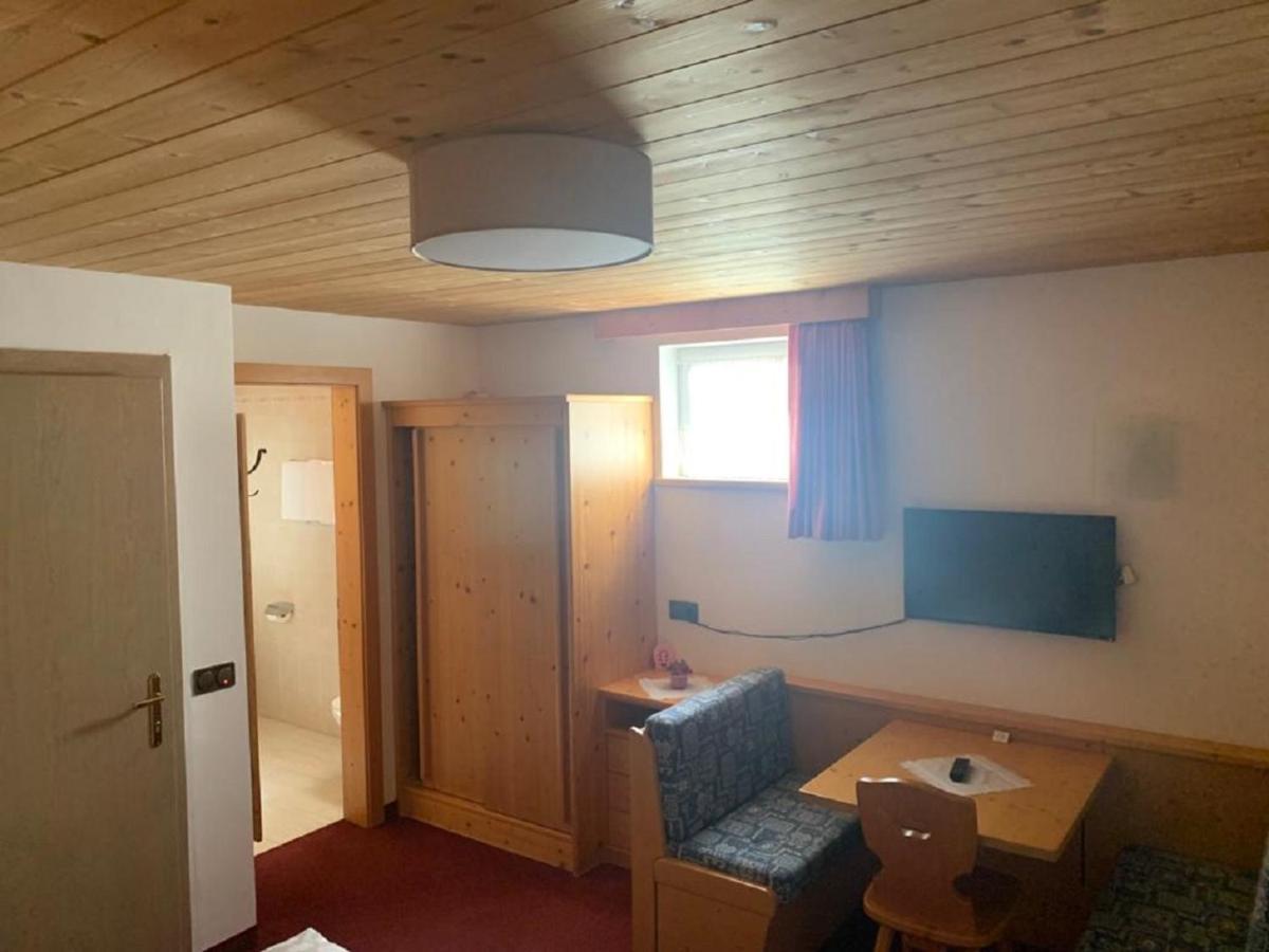 Double Room Basement,1128541062:JPEG