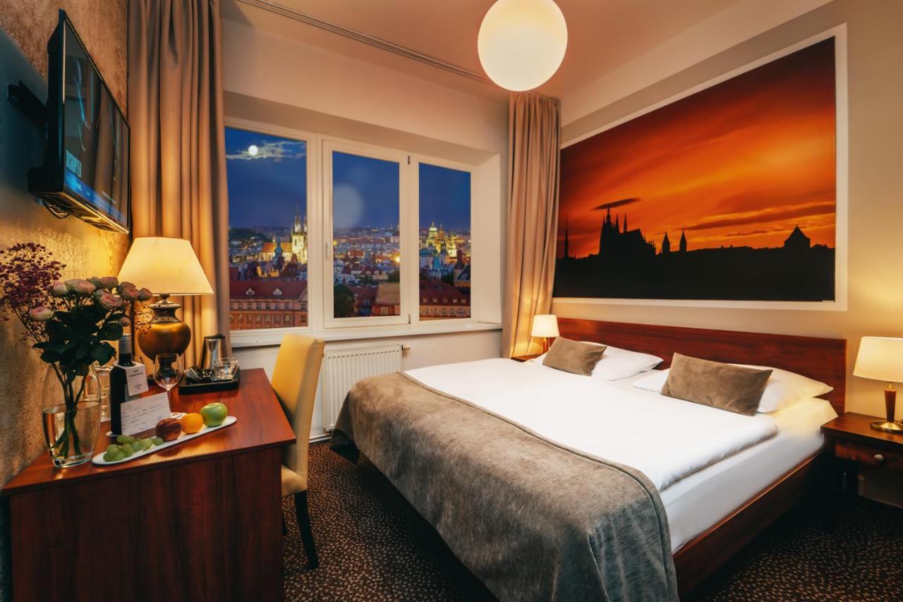 Standard Double or Twin Room,1722911679:JPEG