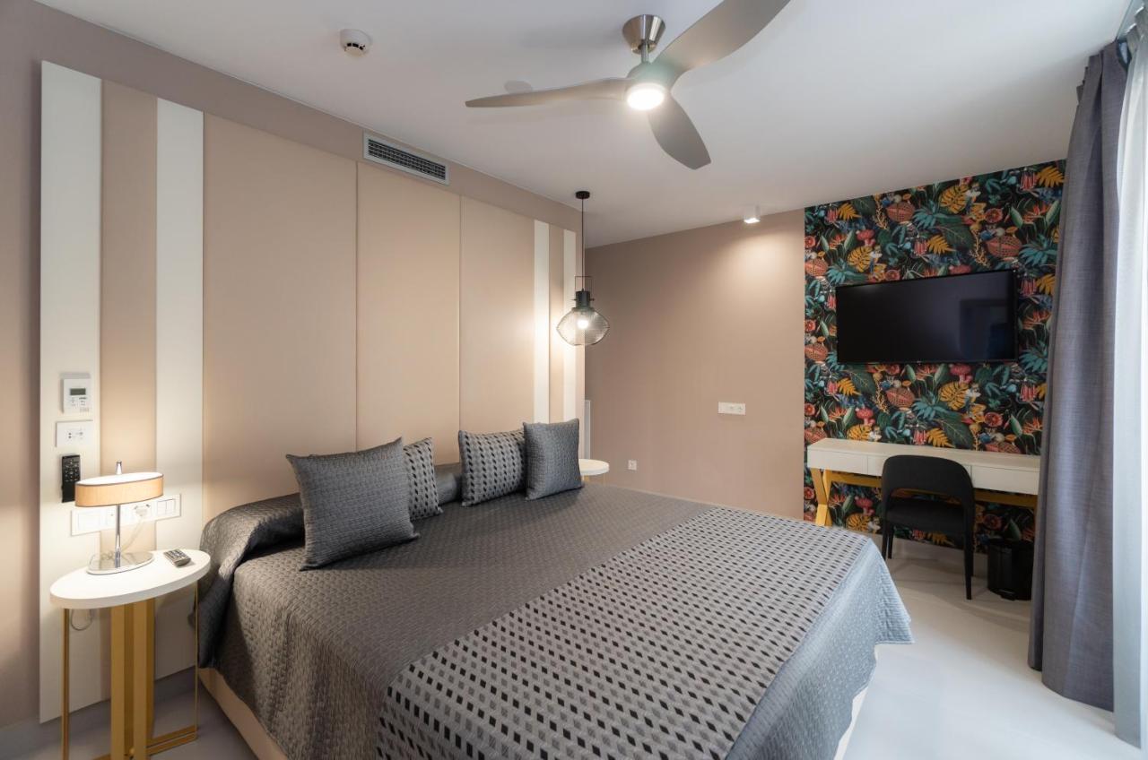 Deluxe Double Room,1135643579:JPEG