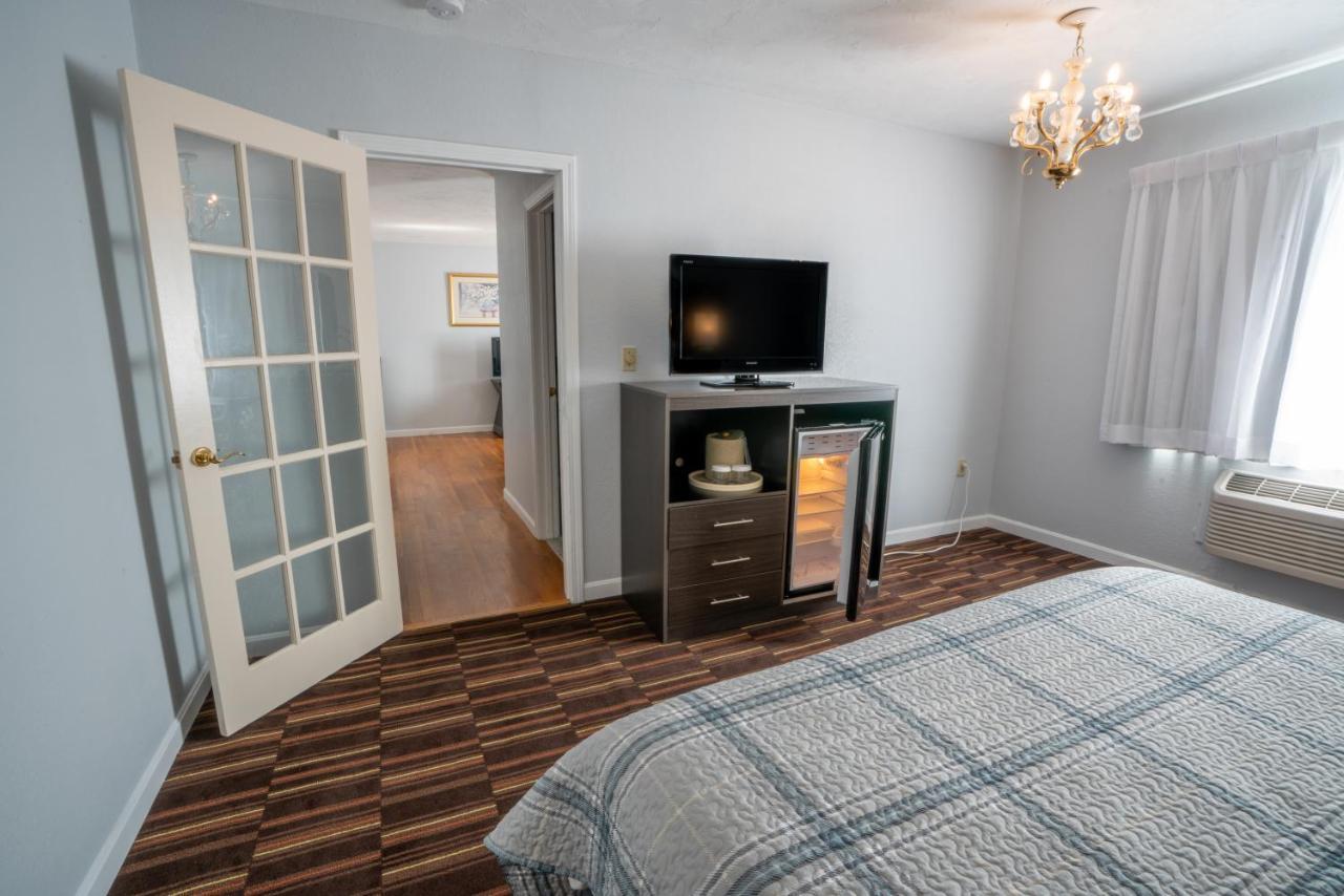 Family Suite,1217839726:JPEG