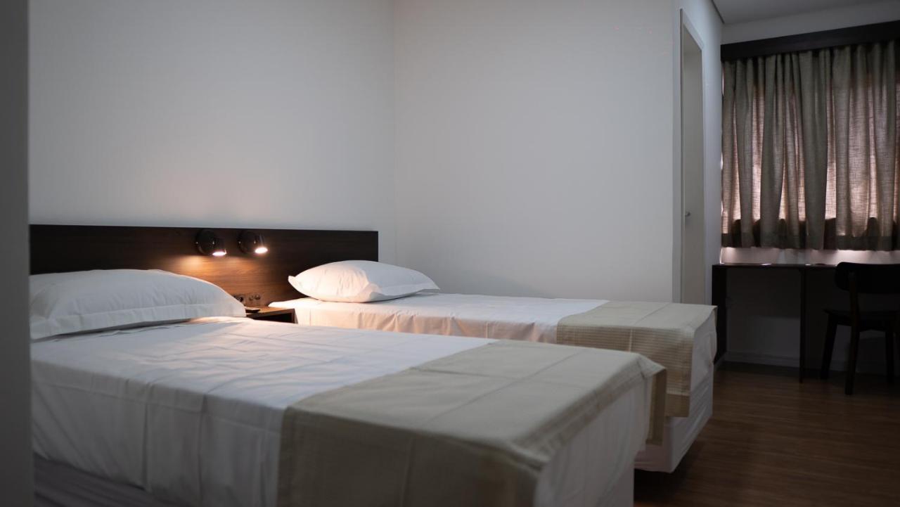 Quarto Standard com 2 Camas de Solteiro