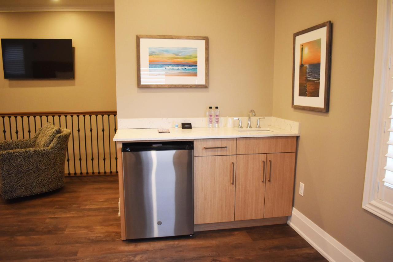 Deluxe King Suite