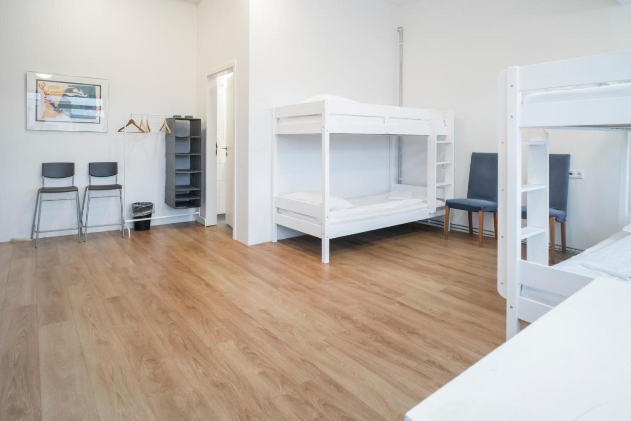 Chambre Familiale avec Salle de Bains