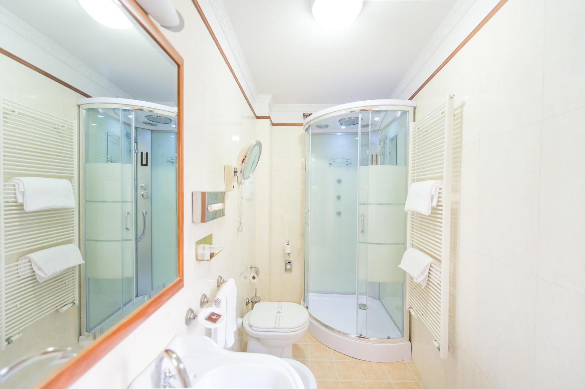 Quarto Triplo Standard