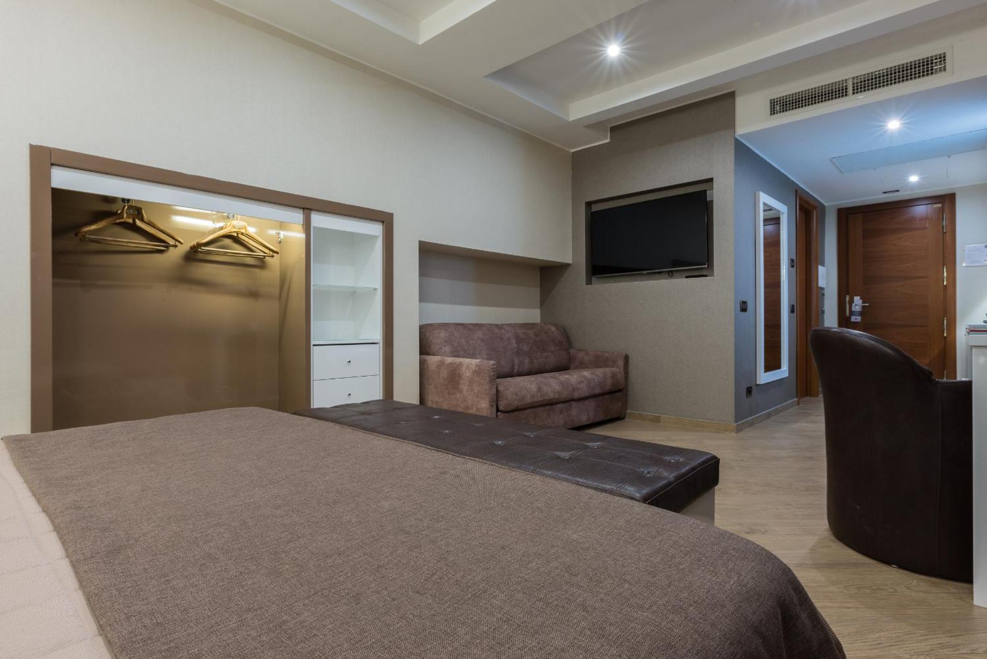 Superior Single Room