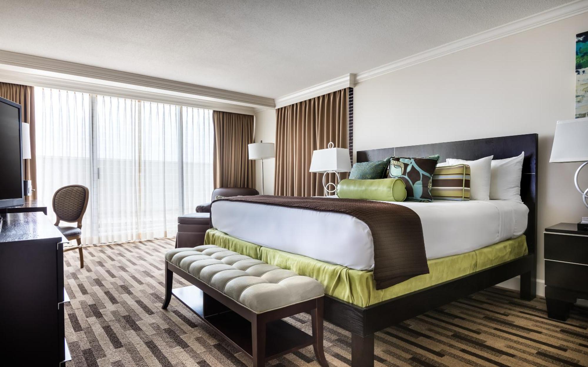 Standard King Room