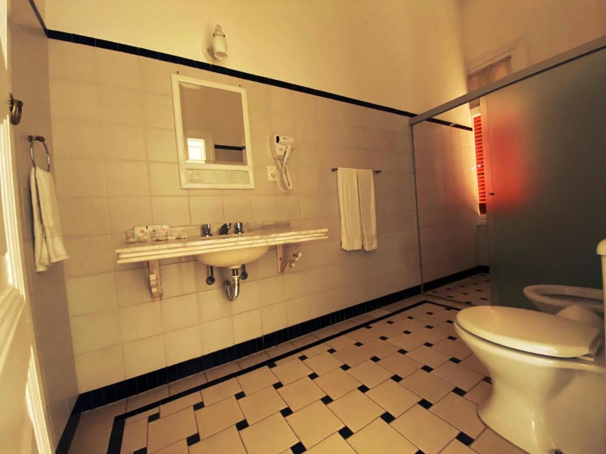 Quarto Triplo Standard