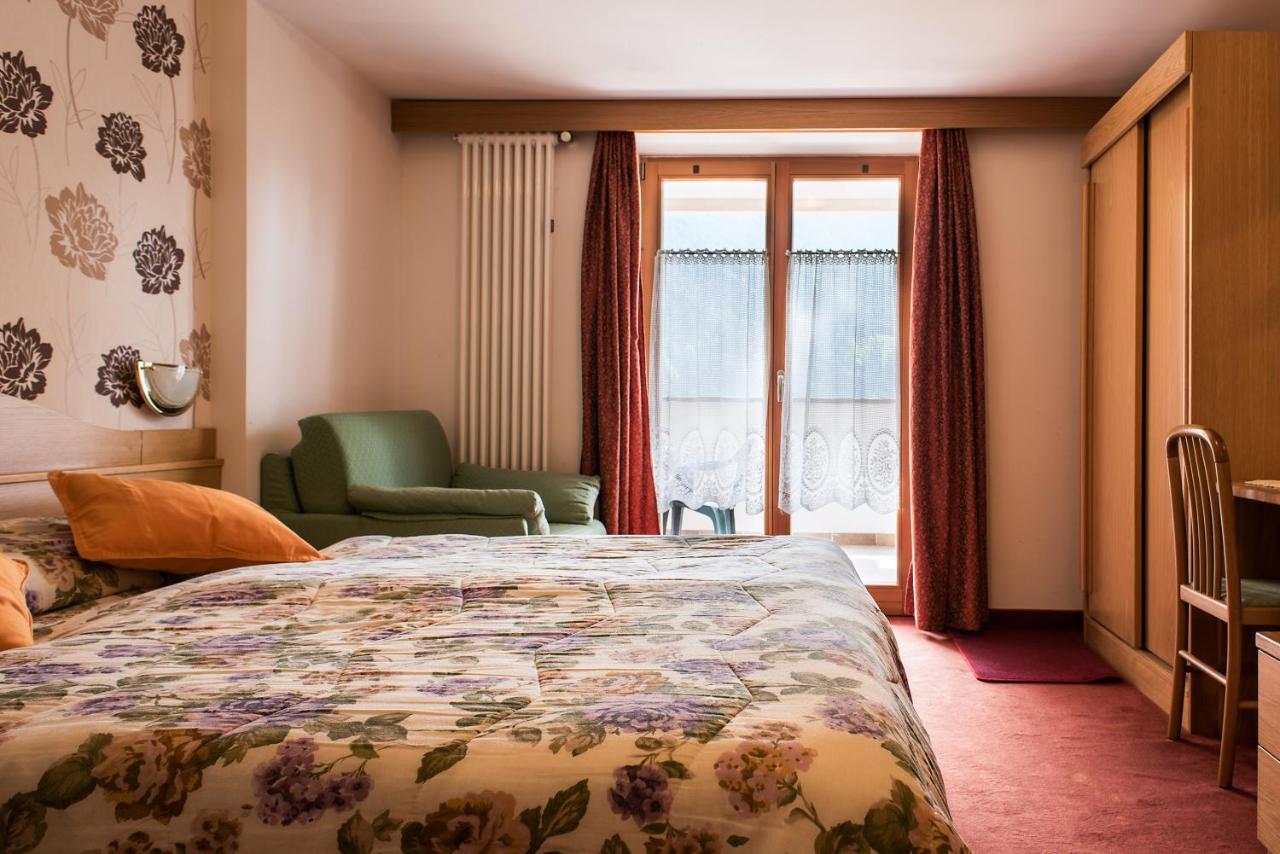 Deluxe Double Room,1267908898:JPEG