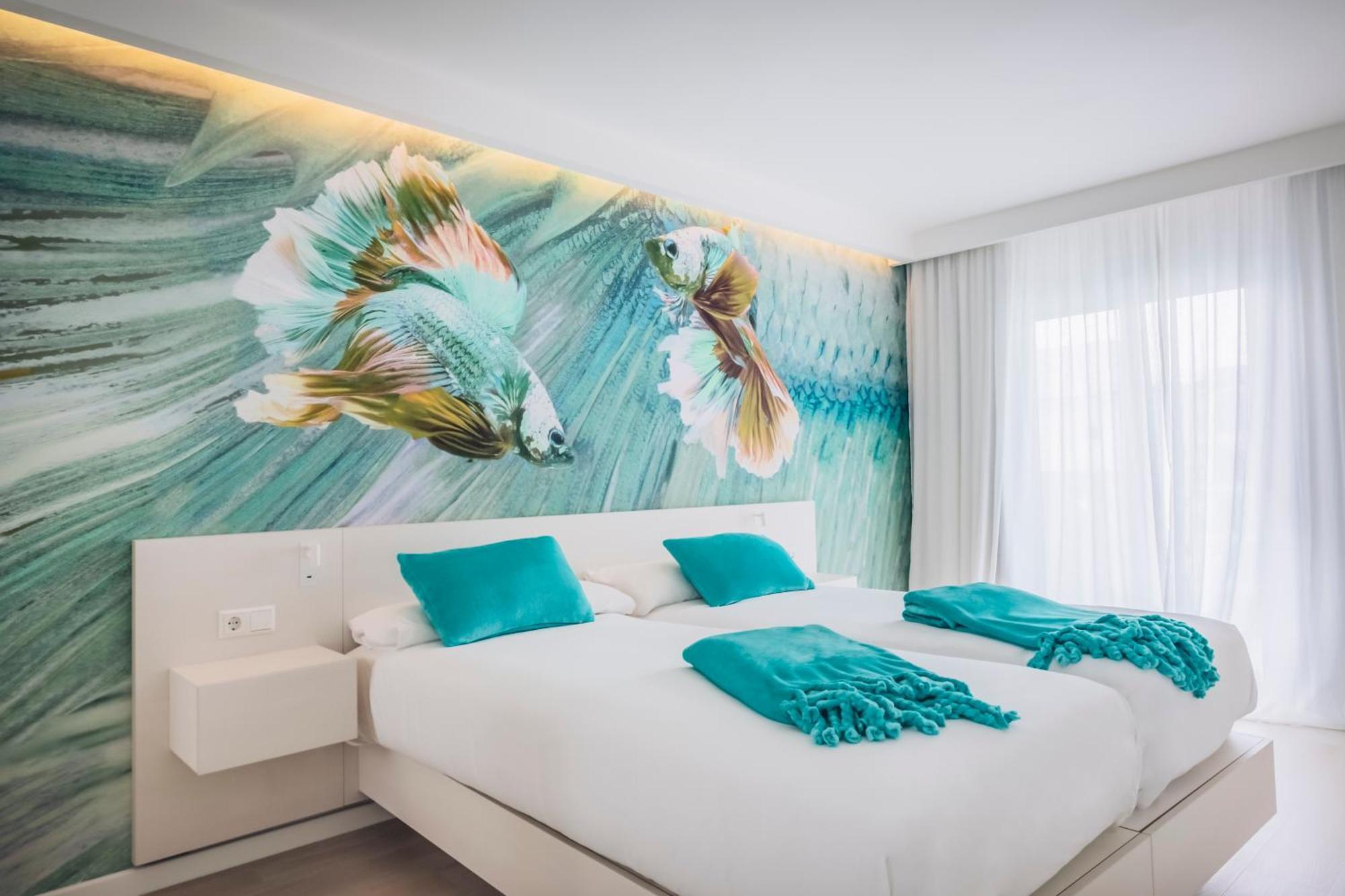 Quarto Família com Vista do Mar