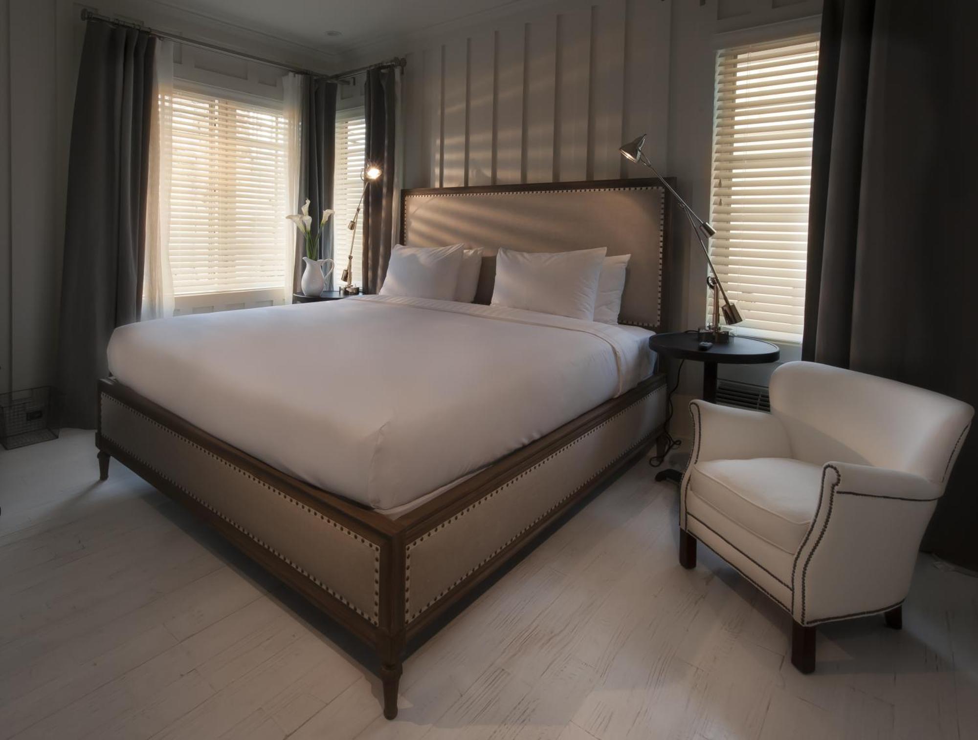 Queen Room No Resort Fee