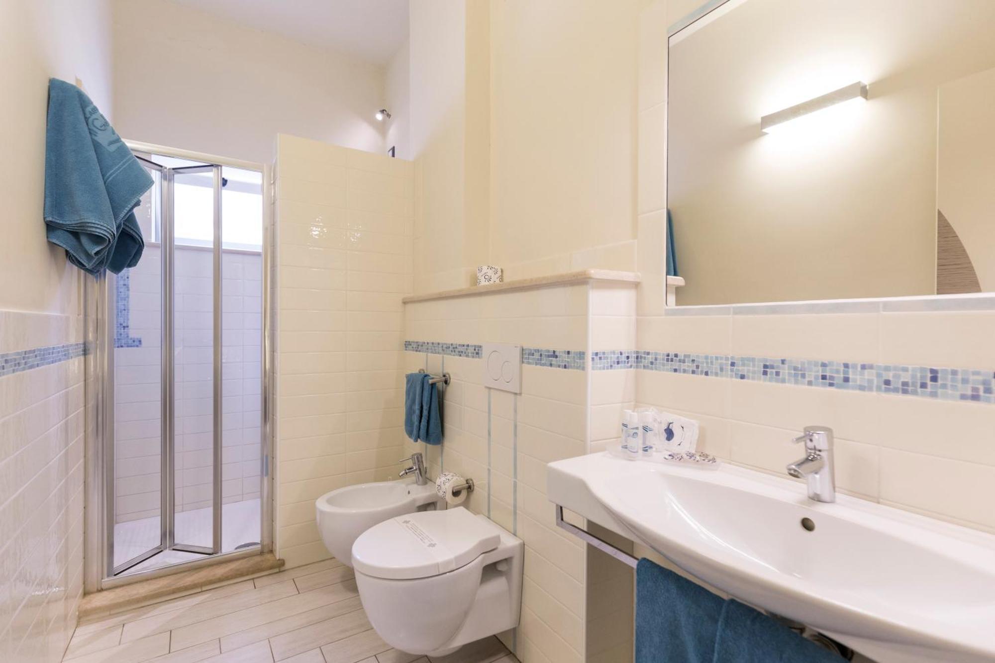 Double or Twin Room with Garden View