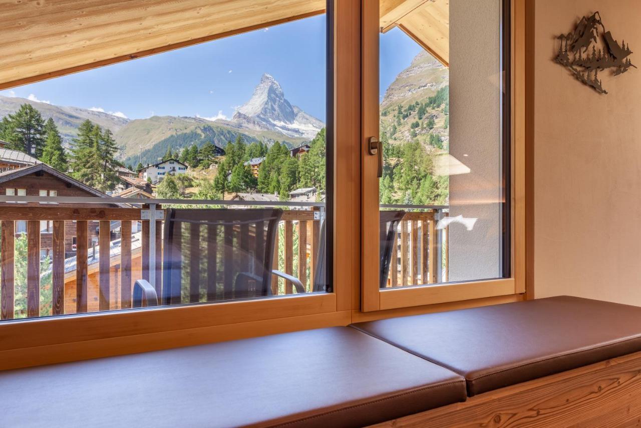 Attika-Familiensuite mit Blick auf das Matterhorn