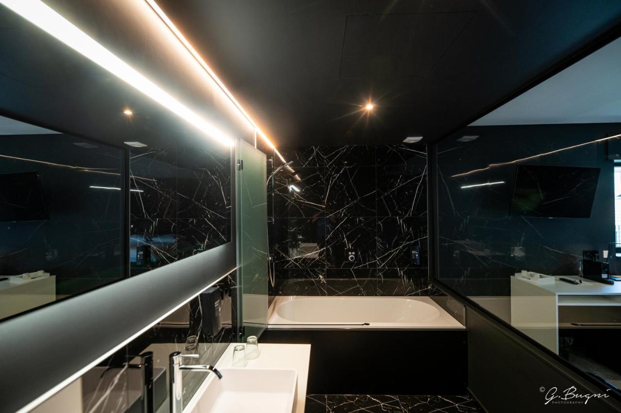 Deluxe Suite Spa Bath,1299197584:JPEG
