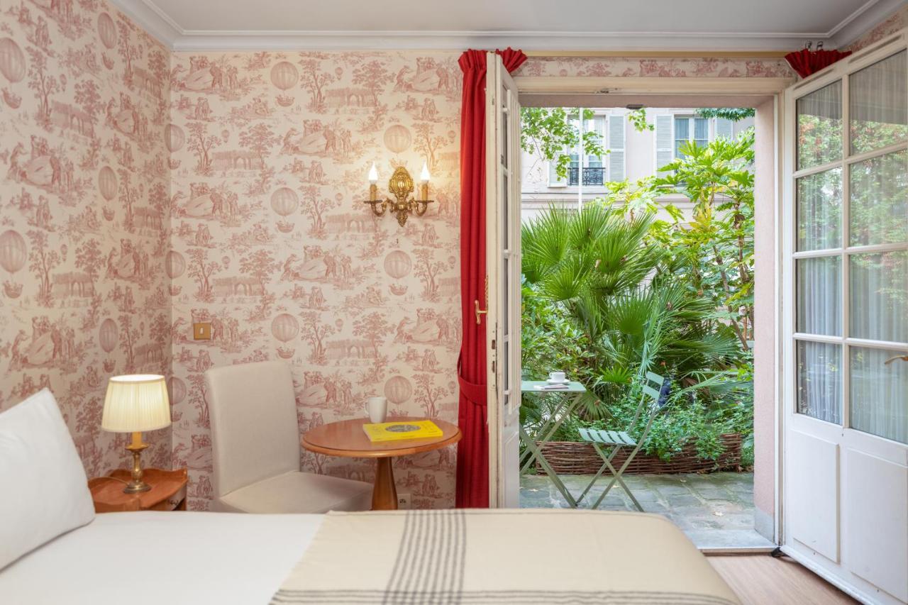 Quarto Duplo Superior com Vista do Jardim