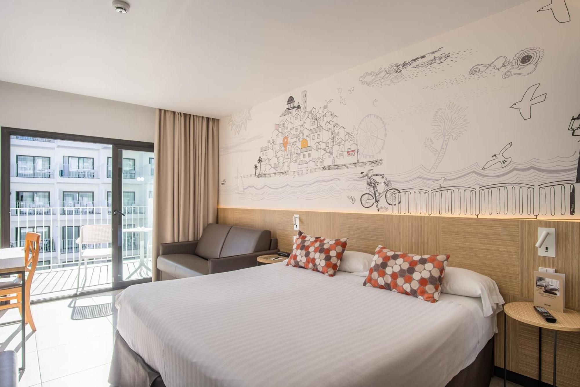 Premier Double Room side Sea View
