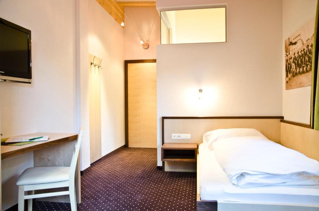 Single Room