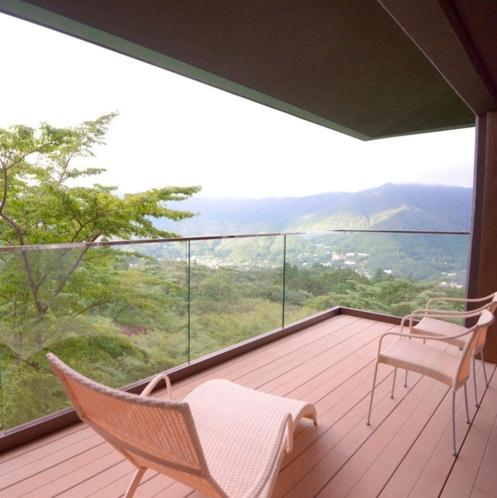 Twin Room with Tatami Area and Open-Air Bath - Mountain View-( HAKO/HARUKA)
