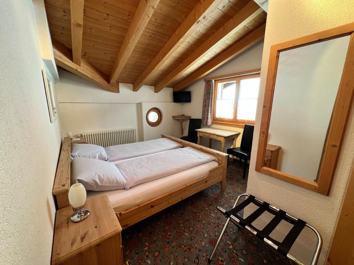 Doppelzimmer mit Terrasse