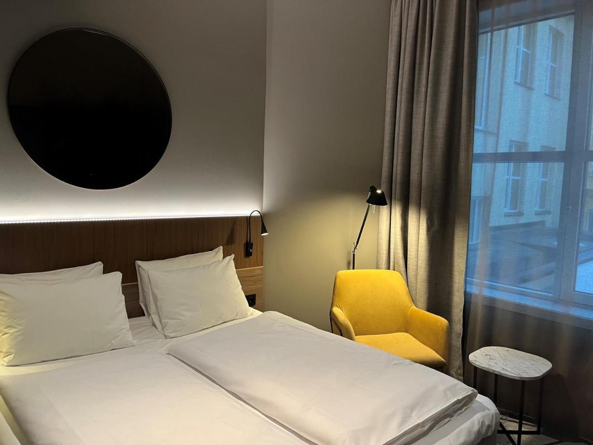 Cosy Small Double Room
