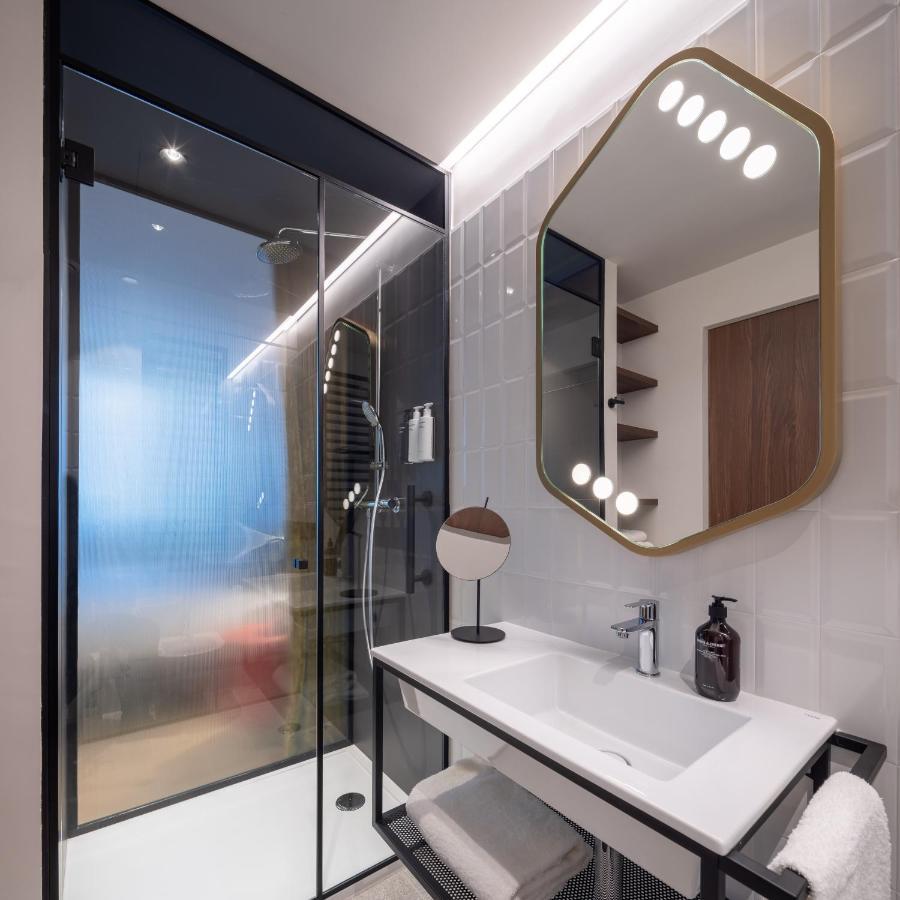 Quarto com 2 Camas de Solteiro La Cosy
