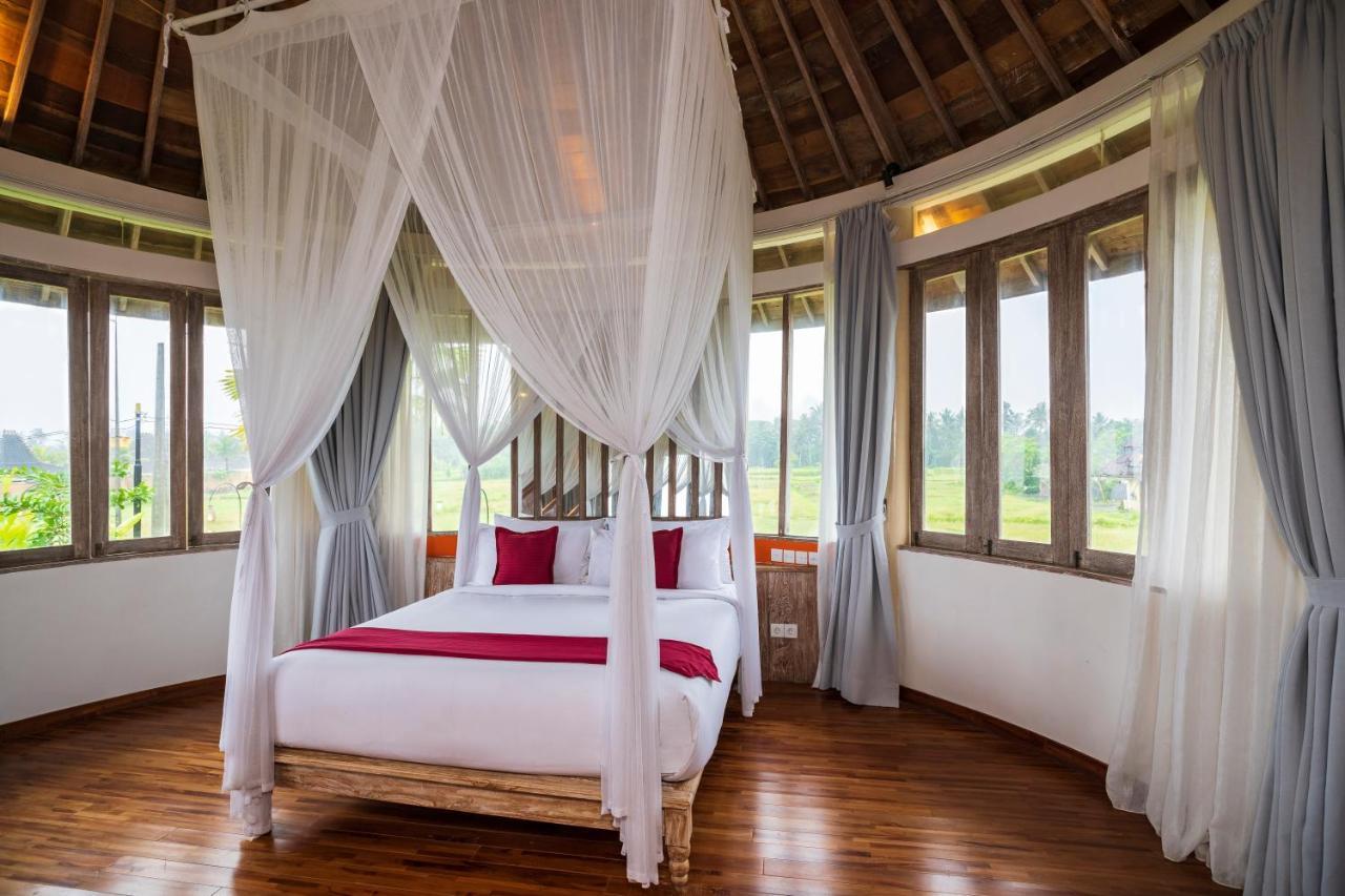 Superior Three-Bedroom Pool Villa with Private Kitchen