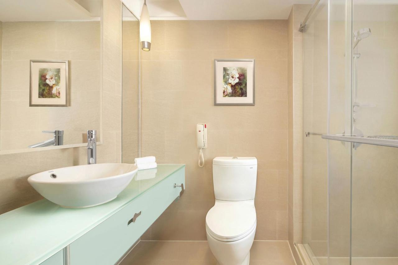 Guest room, 2 Twin/Single Bed(s), City view