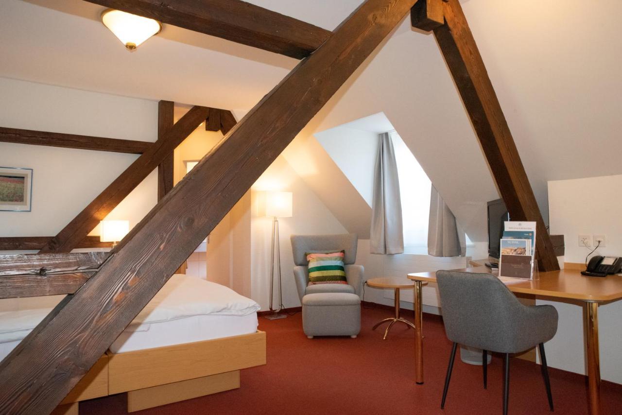 Familienzimmer mit Balkon