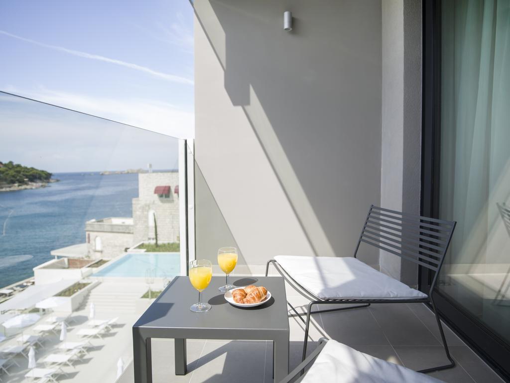 Deluxe Doppelzimmer mit Balkon und Meerblick