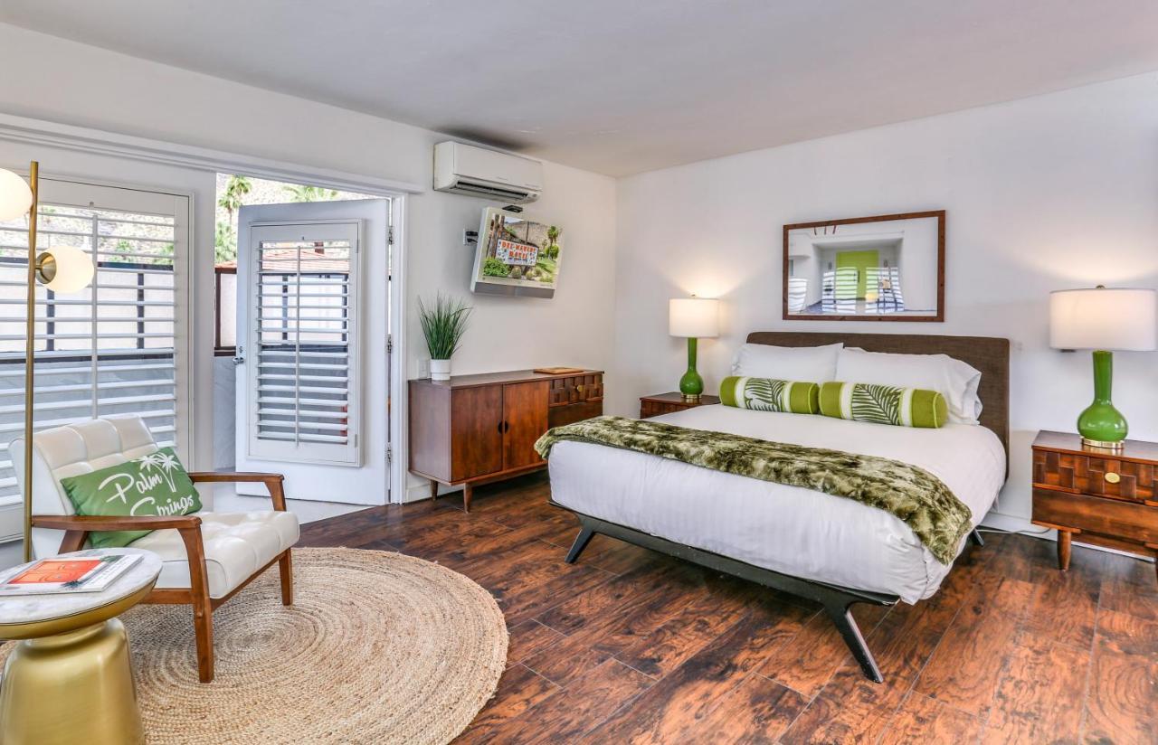 Queen Room with Balcony