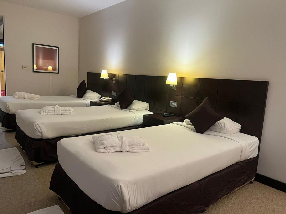 Dreibettzimmer