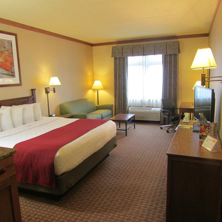 King Room with Lake View
