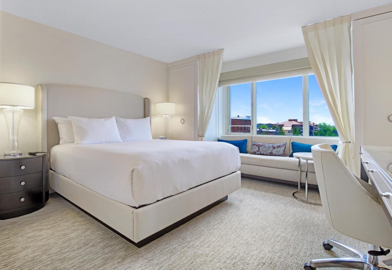 Deluxe Queen Room,1482714338:JPEG