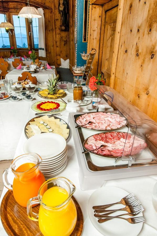 Single Room with Mountain View,1745320085:JPEG