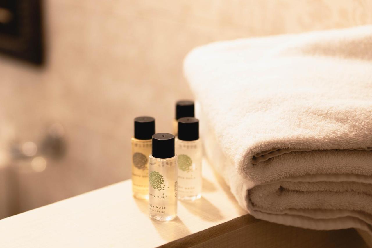 Budget Twin Room - No View,1665398552:JPEG