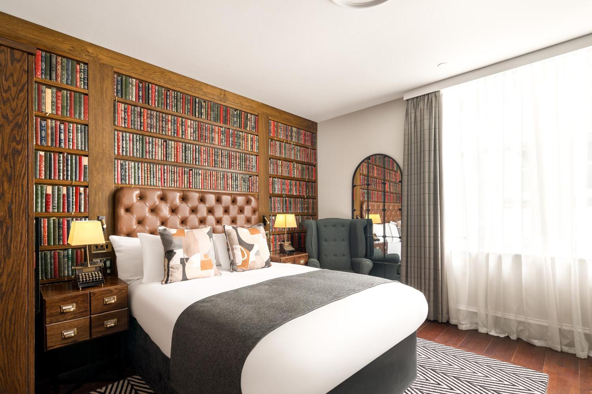 Standard Queen Room,1551788101:JPEG