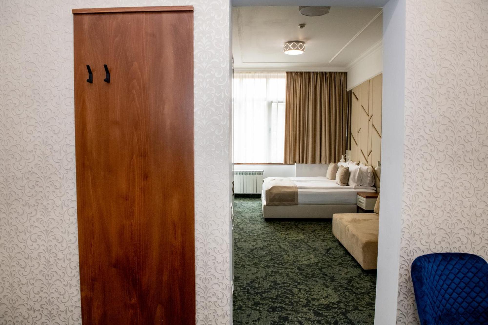 Family Two-Bedroom Apartment