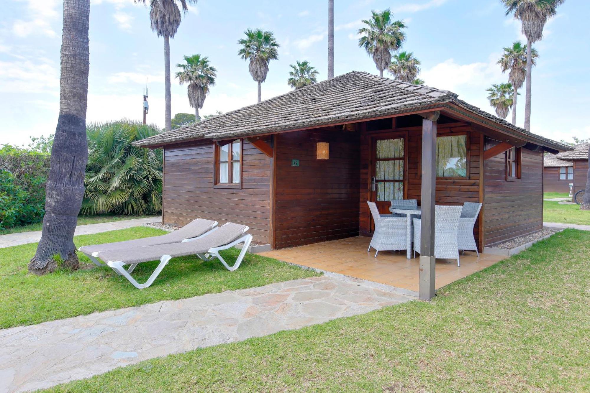 Bungalow Garden View