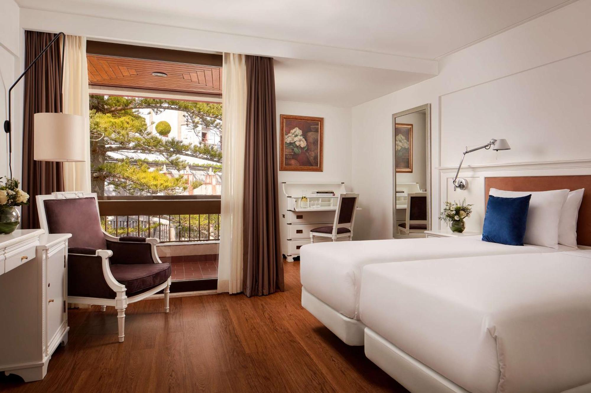 Standard Doppel-/Zweibettzimmer mit Stadtblick