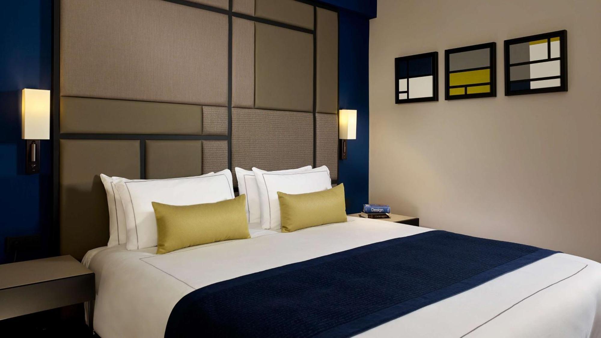 Executive King Room