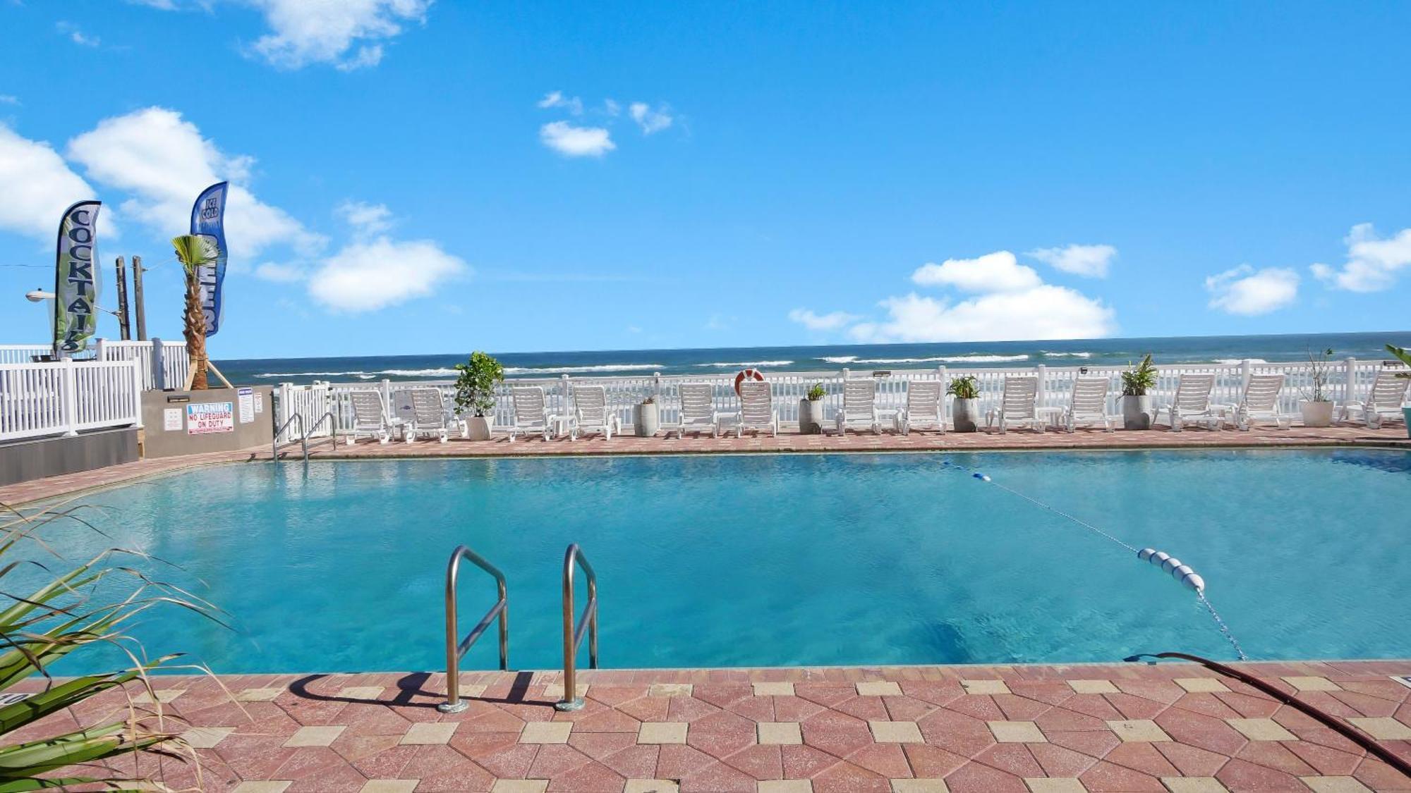 Suite with Balcony,1537349878:JPEG