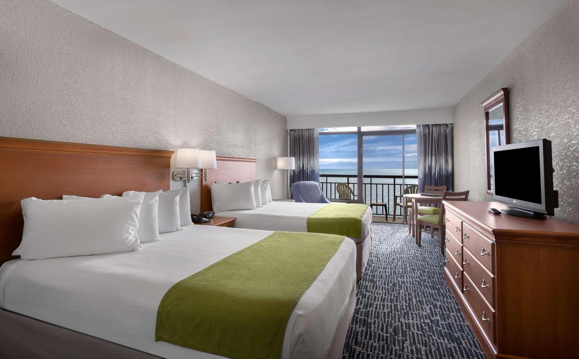 Queen Room with Two Queen Beds and Balcony - Ocean Front/North Building,1706271637:JPEG