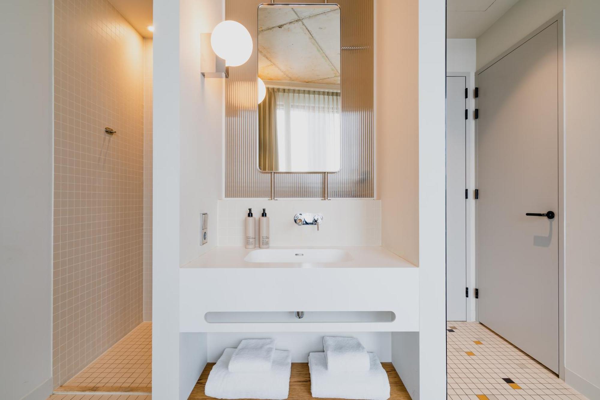 Deluxe Double or Twin Room – Riverfront View,1542255052:JPEG