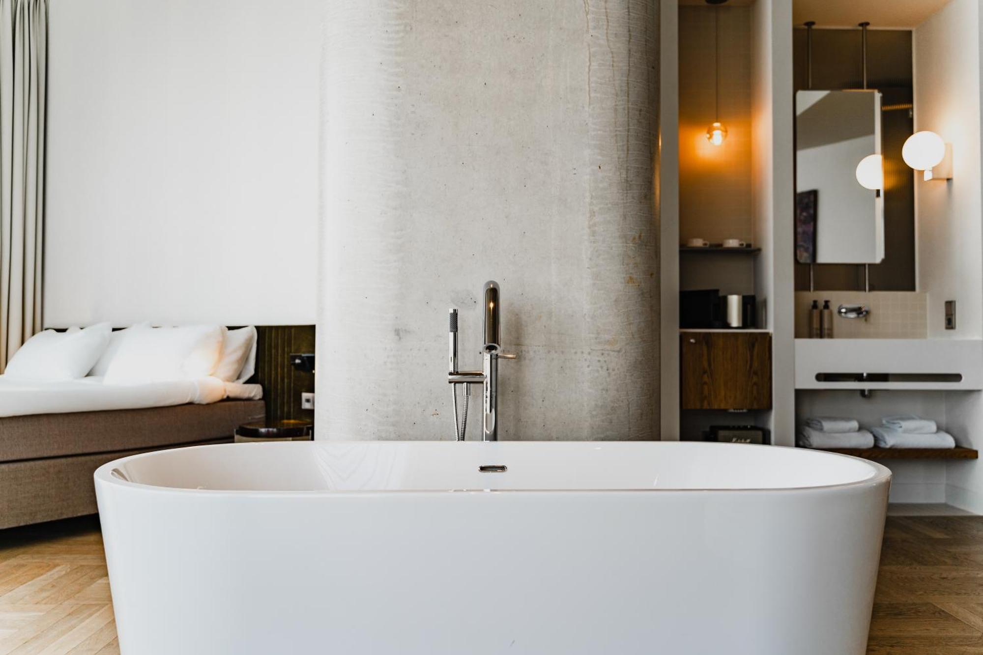 Suite Riverfront View