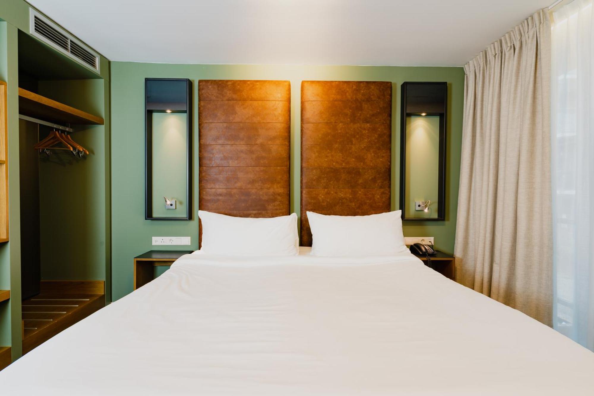 Deluxe Doppel-/Zweibettzimmer
