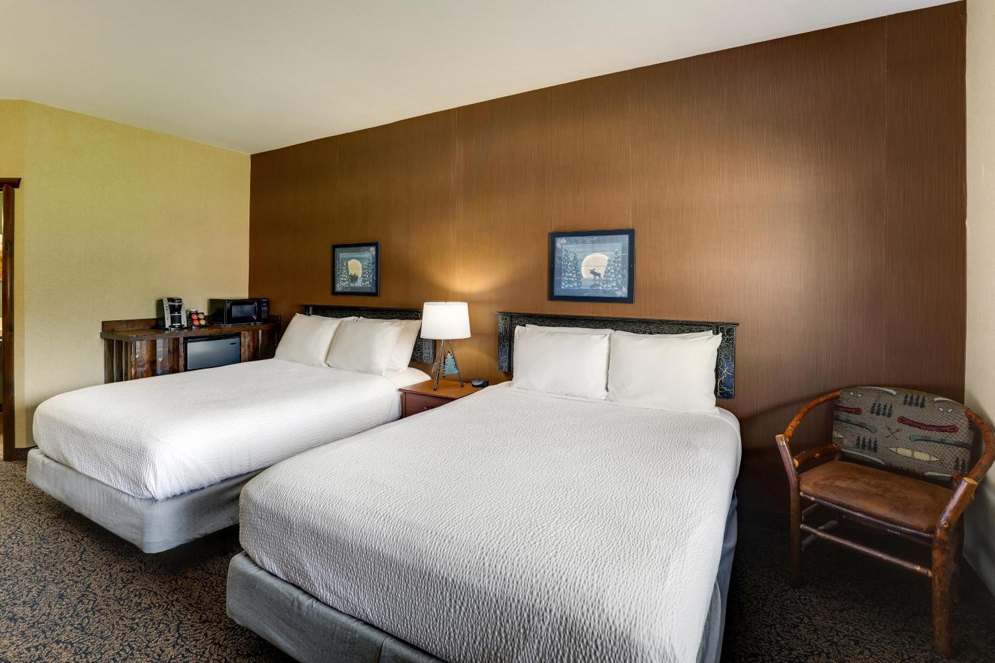 Deluxe Double Room with Two Double Beds,1545515734:JPEG